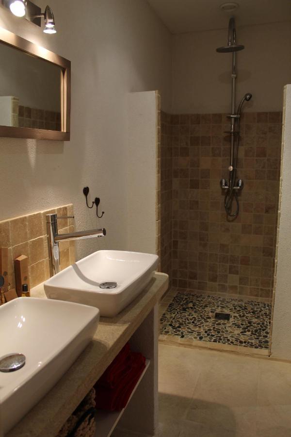 Les Logis De Paban Bed & Breakfast Crestet Dış mekan fotoğraf