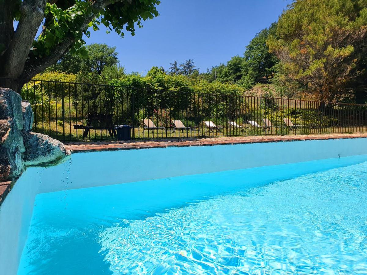 Les Logis De Paban Bed & Breakfast Crestet Dış mekan fotoğraf